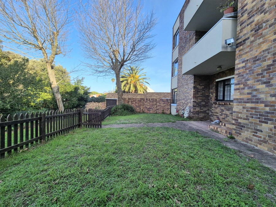 3 Bedroom Property for Sale in Wynberg Upper Western Cape